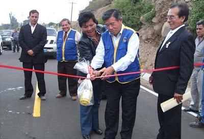 INAUGURAN CARRETERA SAN ANTONIO – SANTA CRUZ DE FLORES