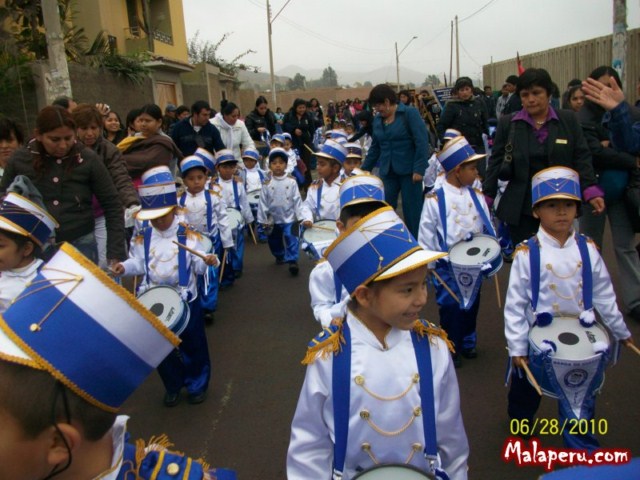 Fotos Desfile | San pedro de Mala 2010