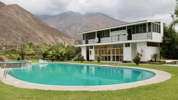 MEJORES HOTELES EN LUNAHUANÁ